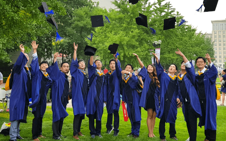 The world’s best venture capital firms hire MBA students from Tsinghua University in China